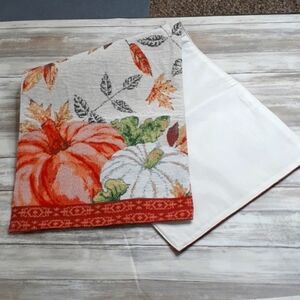 Harvest Season fall table runner